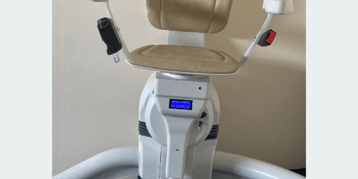 Picture of Platinum Ultimate Curved Stairlift